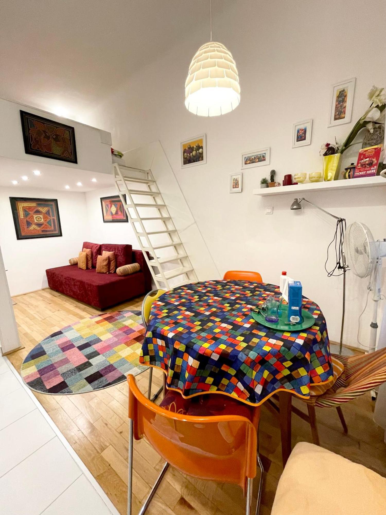 Rainbow Pearl Apartment At St Stephen' S Basilica Budapest Exterior foto