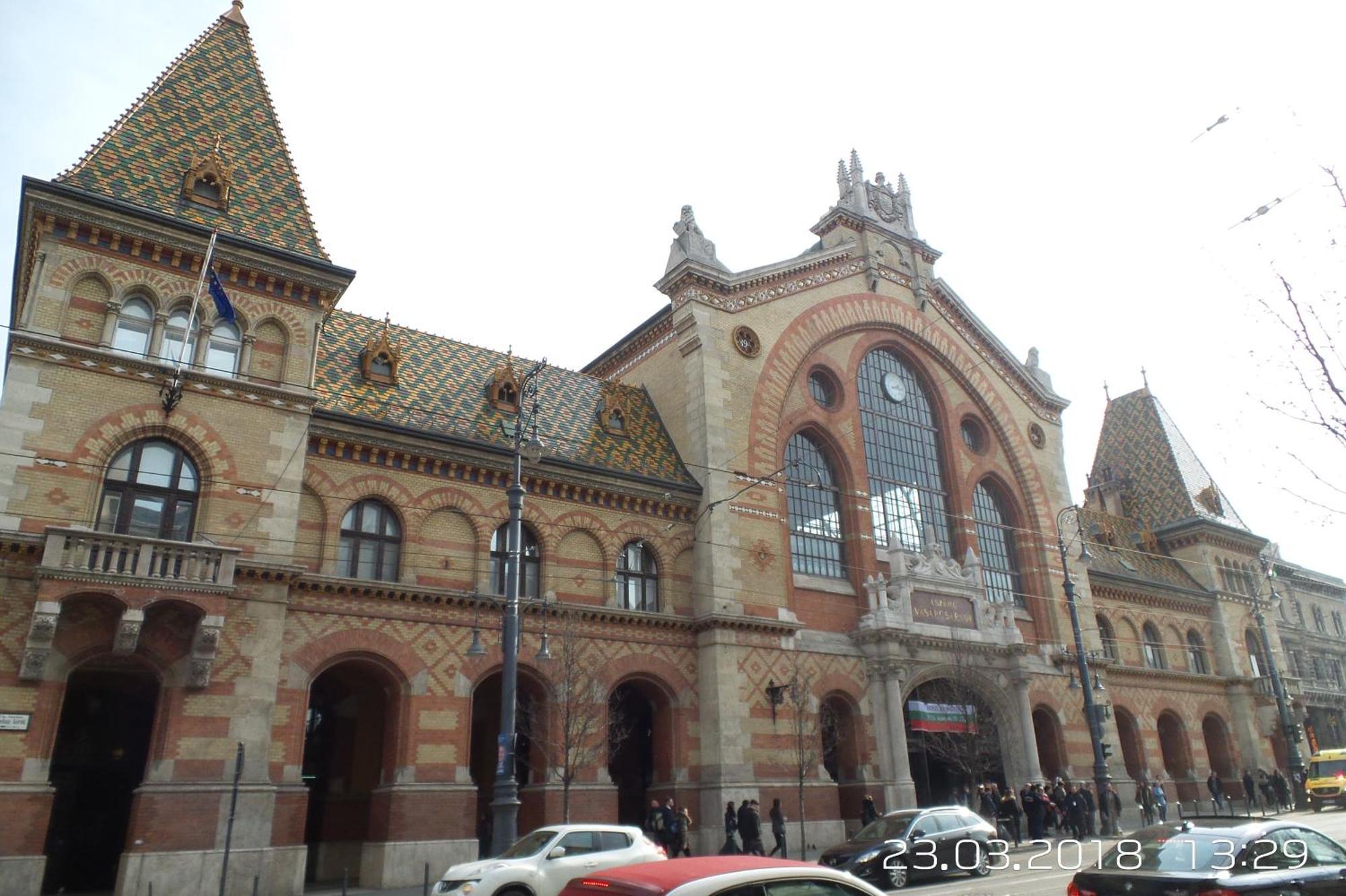 Rainbow Pearl Apartment At St Stephen' S Basilica Budapest Exterior foto